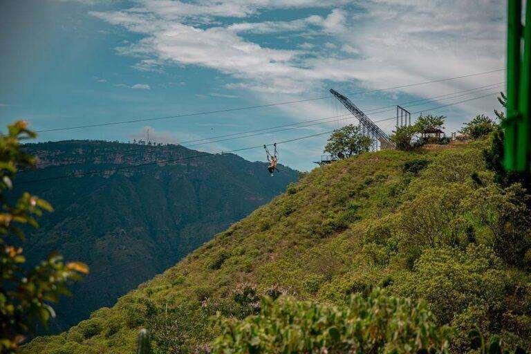 atraccion-cable-vuelo-panachi-1